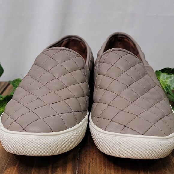 Steve Madden Women's Quilted Slip-On Sneakers - Taupe. Size 8.5. - Picture 3 of 6